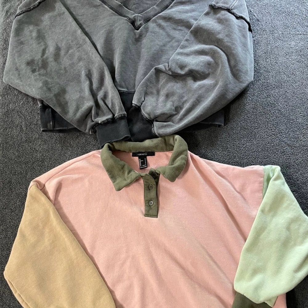 Two Forever 21 Cropped Sweatshirts Sm and Med Gray and Pink Color Blocked